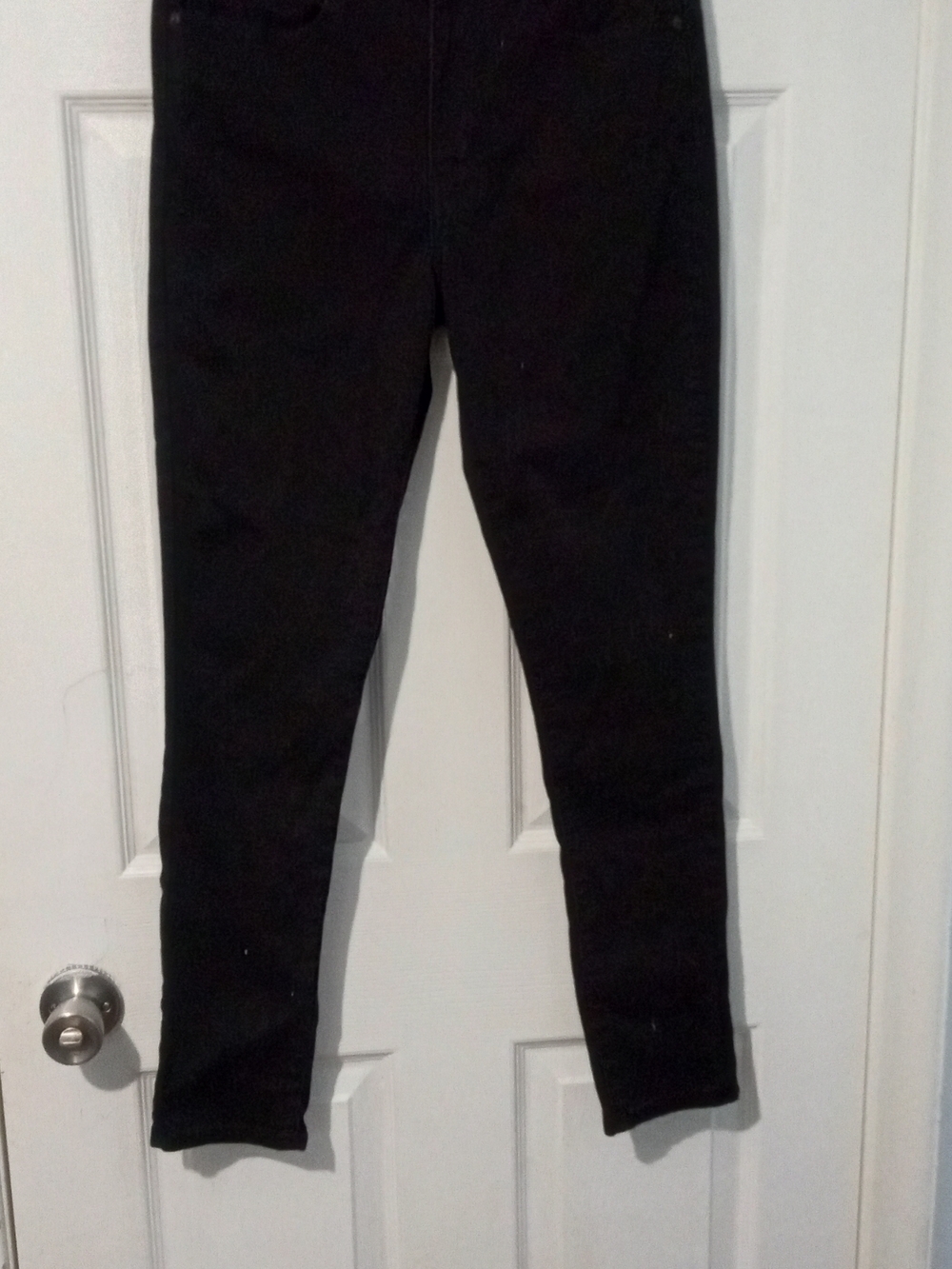 Levi's Women's High-Rise 721 Skinny Jeans in Black